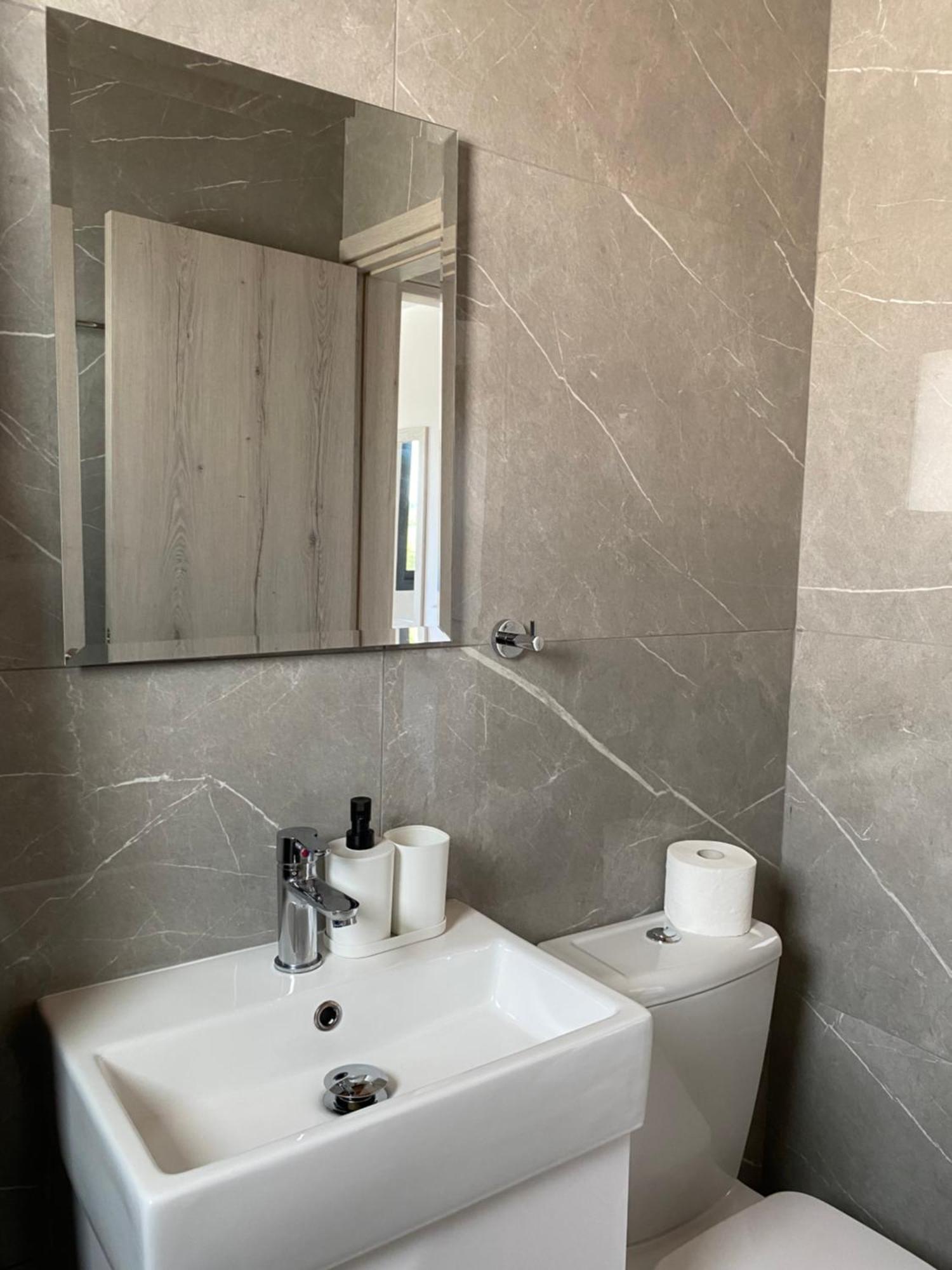 Seaside Two Bedroom Deluxe Flat In Tourist Area Apartament Pafos